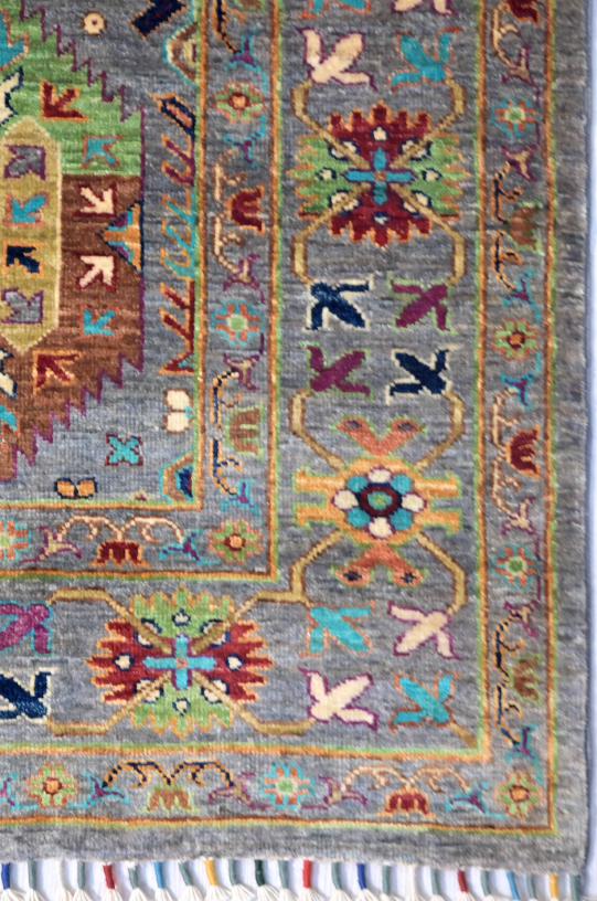 FINE WOOL GEOMETRIC CHOBI RUG (170 X 234)