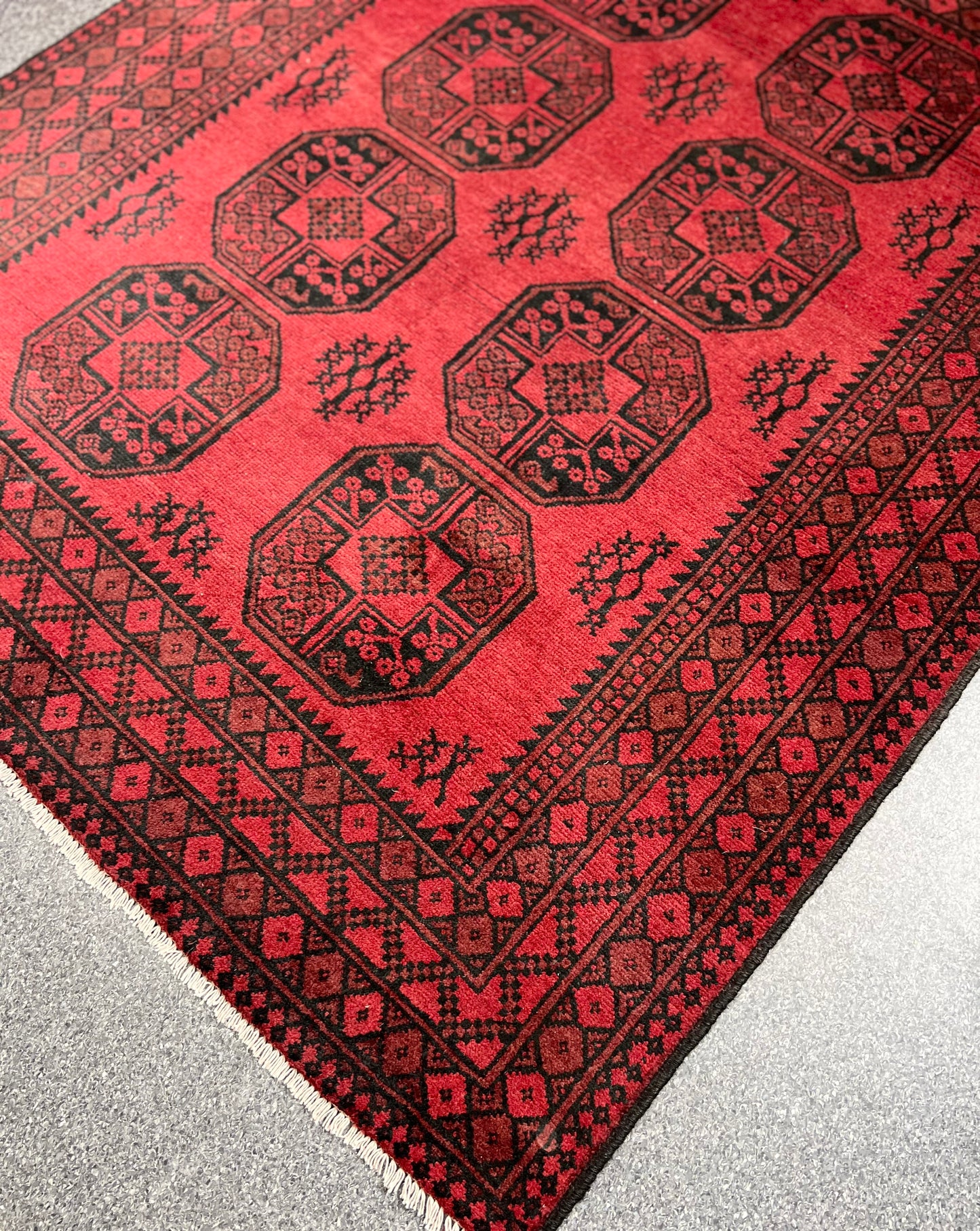 AFGHAN HAND-KNOTTED WOOL FIPA RUG (150 X 200 cm)