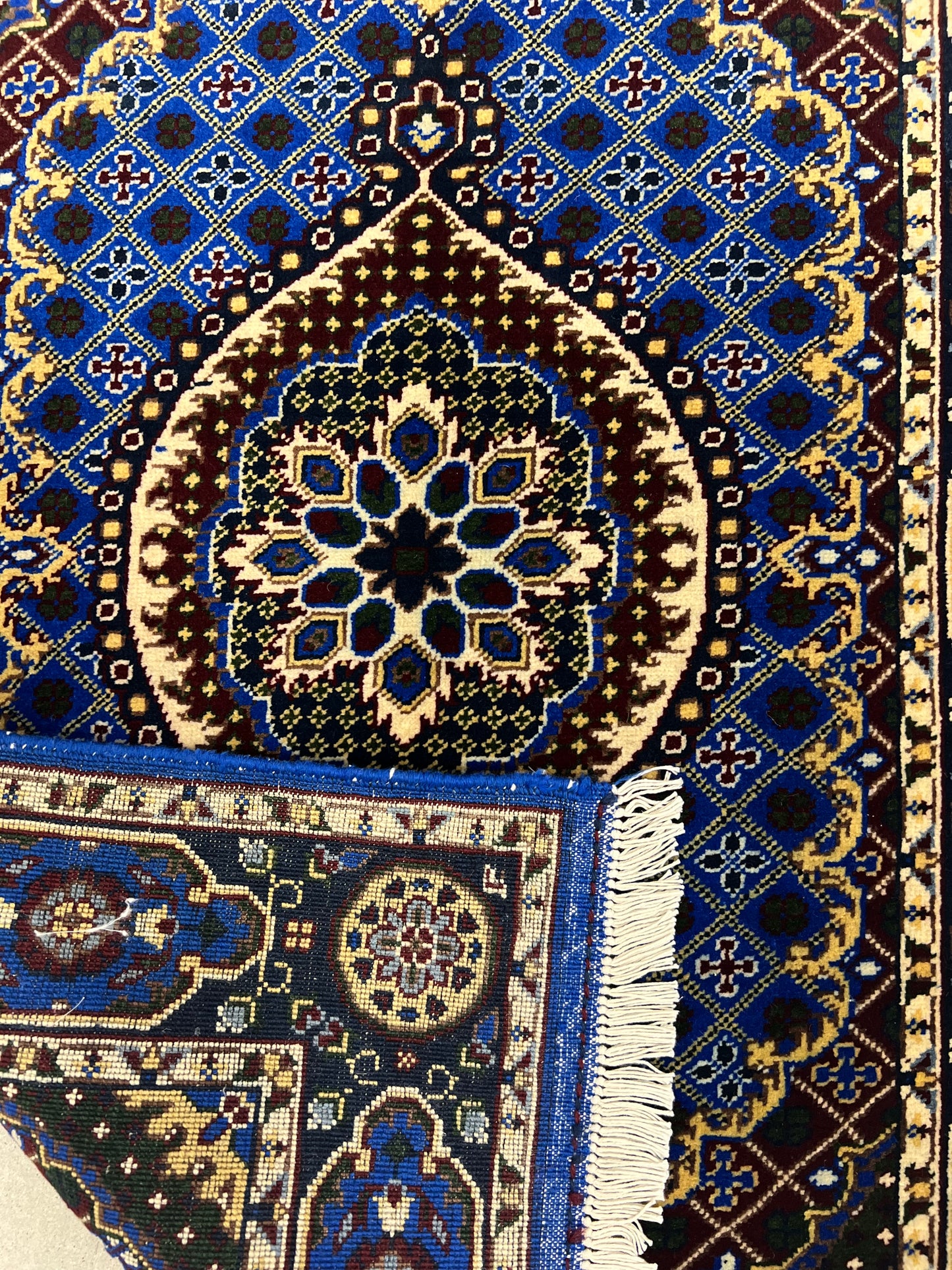 AFGHAN HAND-KNOTTED PURE-WOOL MARINOS (86 X 113 cm)