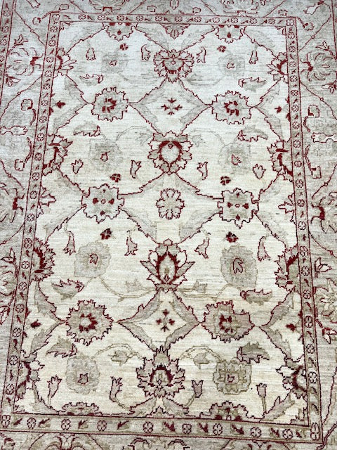 AFGHAN CHOBI HAND-KNOTTED (194 x 141 cm)