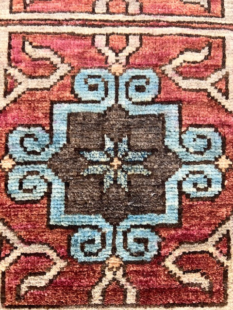 AFGHAN CHOBI HANDKNOTTED RUG (56 X 89 cm)