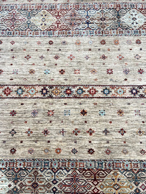 AFGHAN CHOBI HANDWOVEN  WOOL RUG (150 x 203 cm)